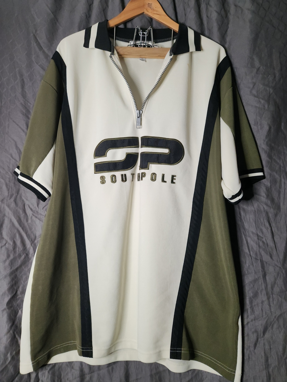 Baggy Southpole Cream & Black Half-Zip Polo Tee